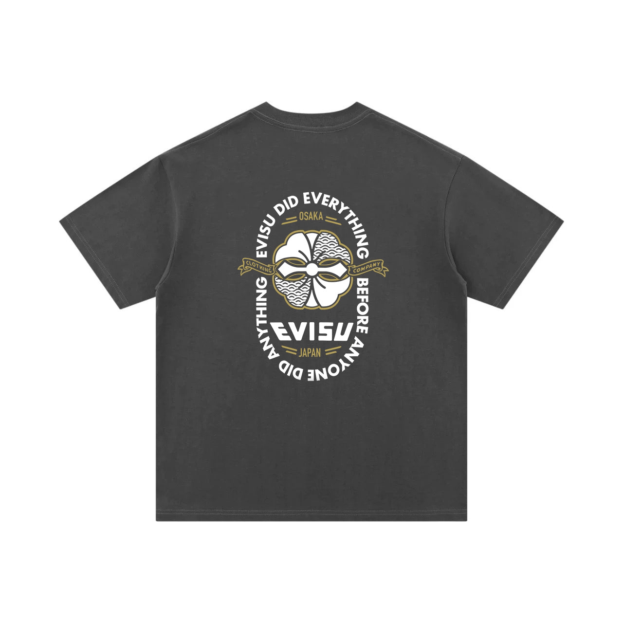 EVISU Summer New Arrival: "Family Crest" Print Short-Sleeve T-Shirt