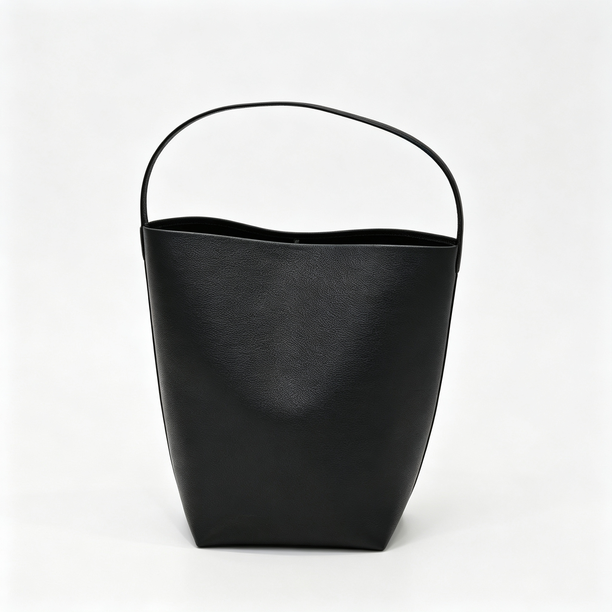 The Row Park Bucket Bag Large | 38cm Pebbled Calfskin Water Bucket Tote | Black Shoulder Bag