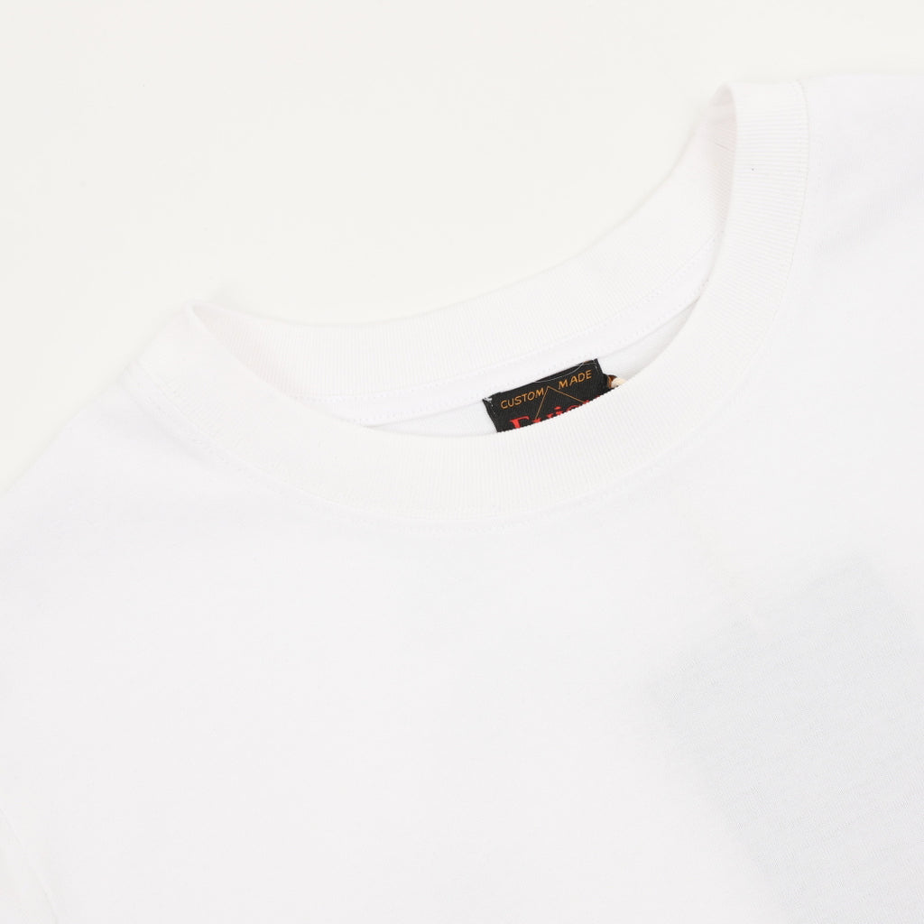 EVISU T-Shirt featuring a "Big M" Graffiti Print