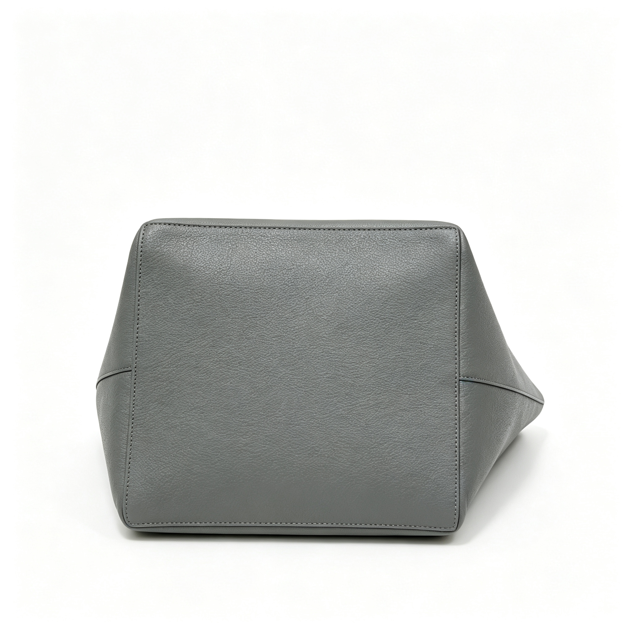 The Row Park Tote Three Large Leather Tote Bag | Elephant Grey Pebbled Leather Handbag with Matching Pouch | Women's Designer Commuter Bag