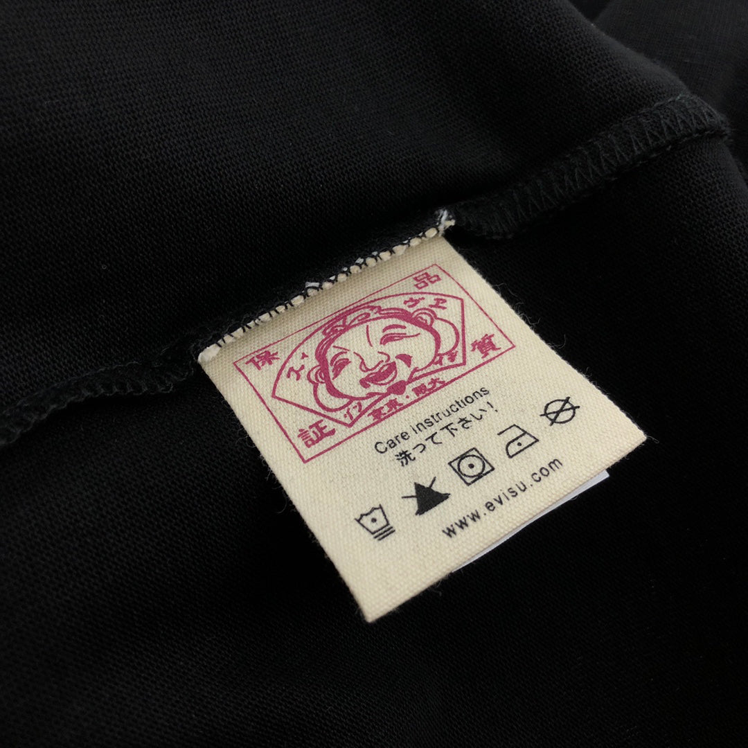 EVISU Summer New Arrival: "Family Crest" Print Short-Sleeve T-Shirt