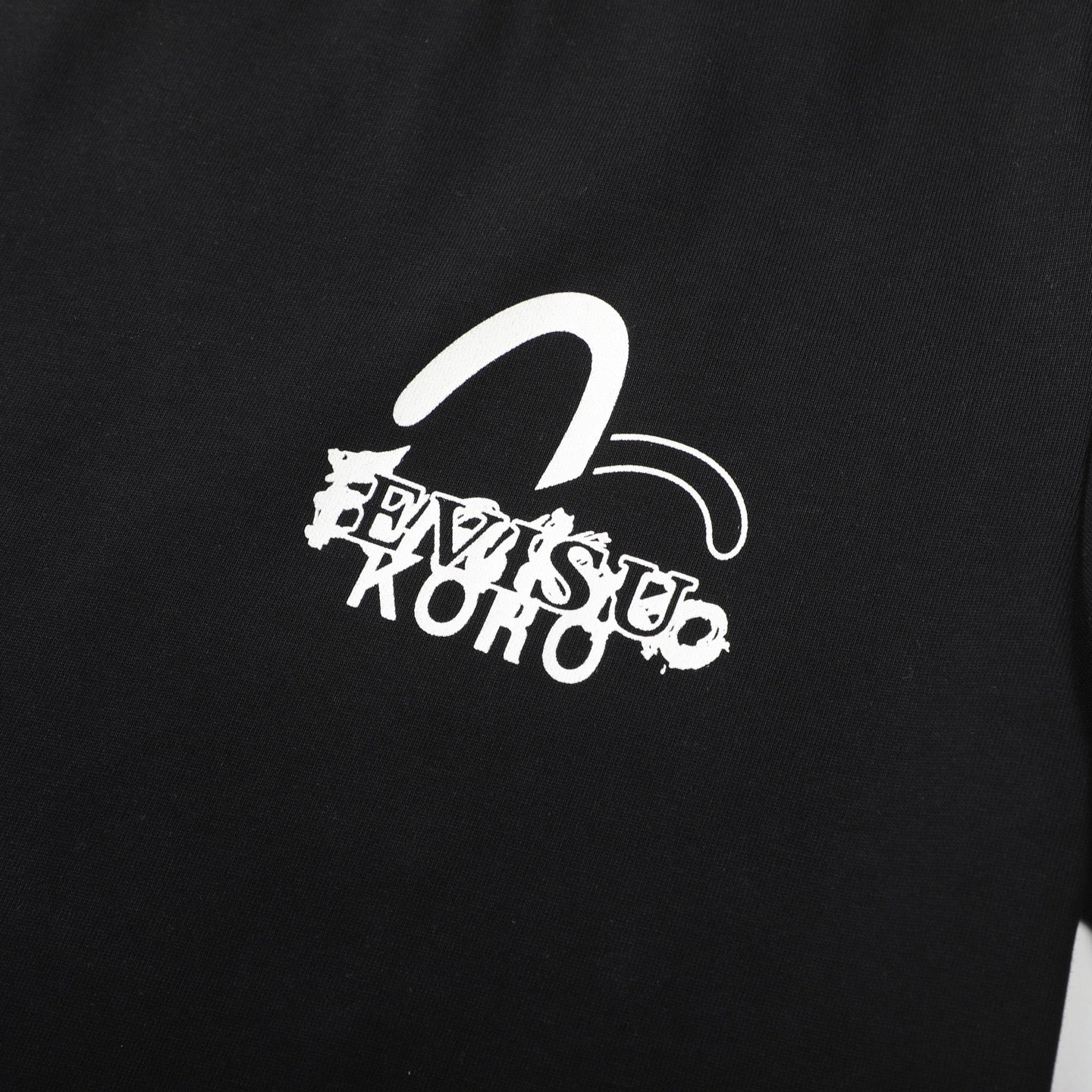EVISU KURO Series White Crew-Neck Short-Sleeve T-Shirt