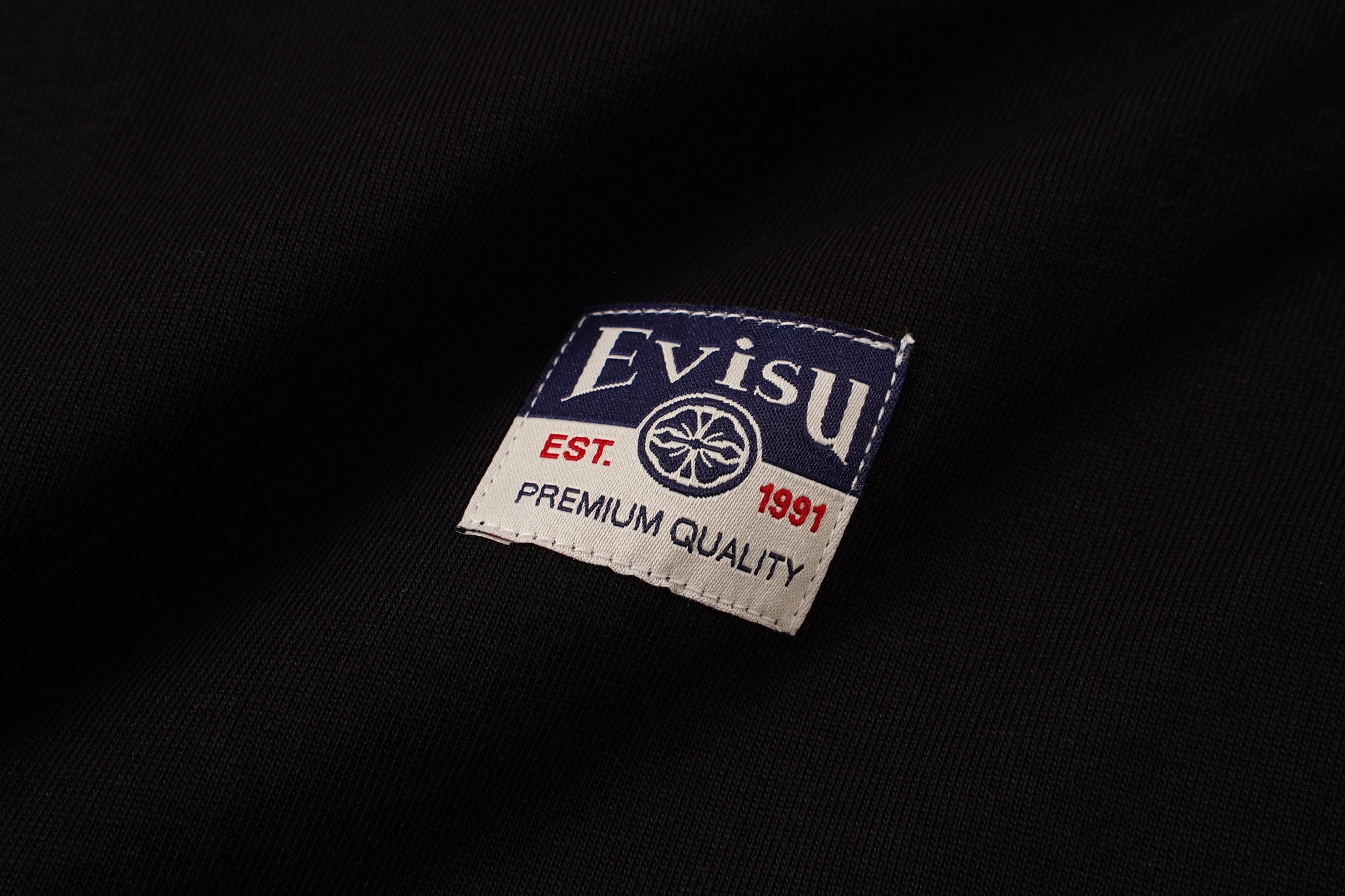 EVISU "Daruma Big M" Print Short-Sleeve T-Shirt