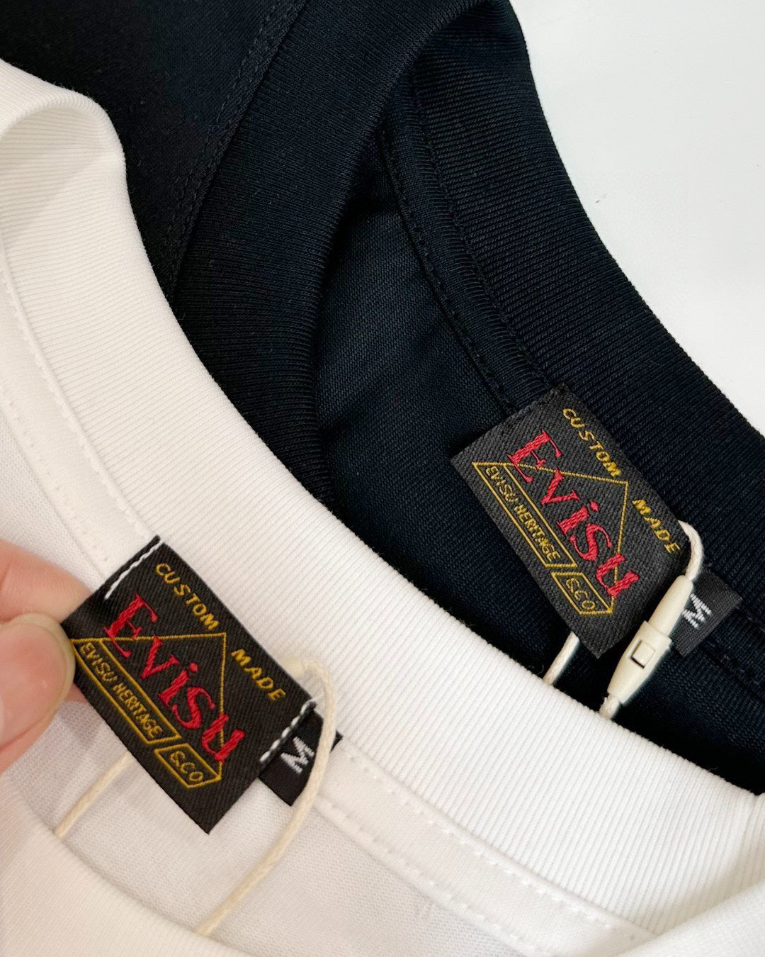 EVISU Brand "Lucky Cat" Series T-Shirts
