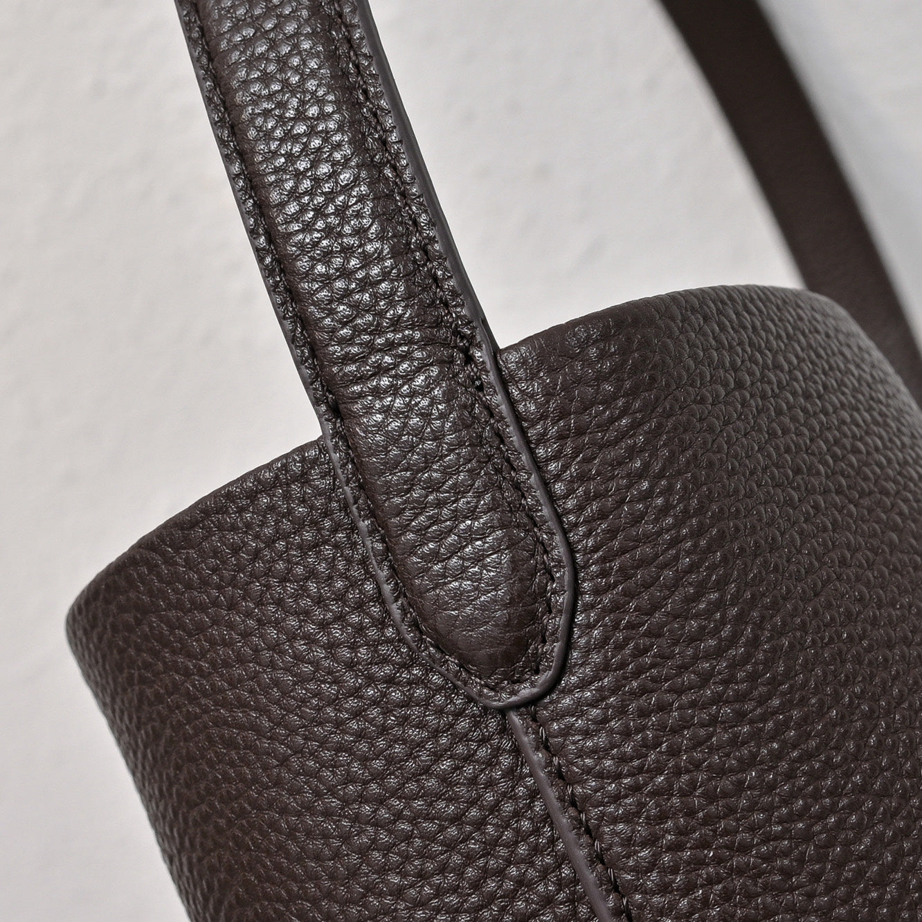 The Row N/S Park Large Tote Bag | 38cm Grained Calfskin Leather Bucket Bag | Espresso/Dark Brown