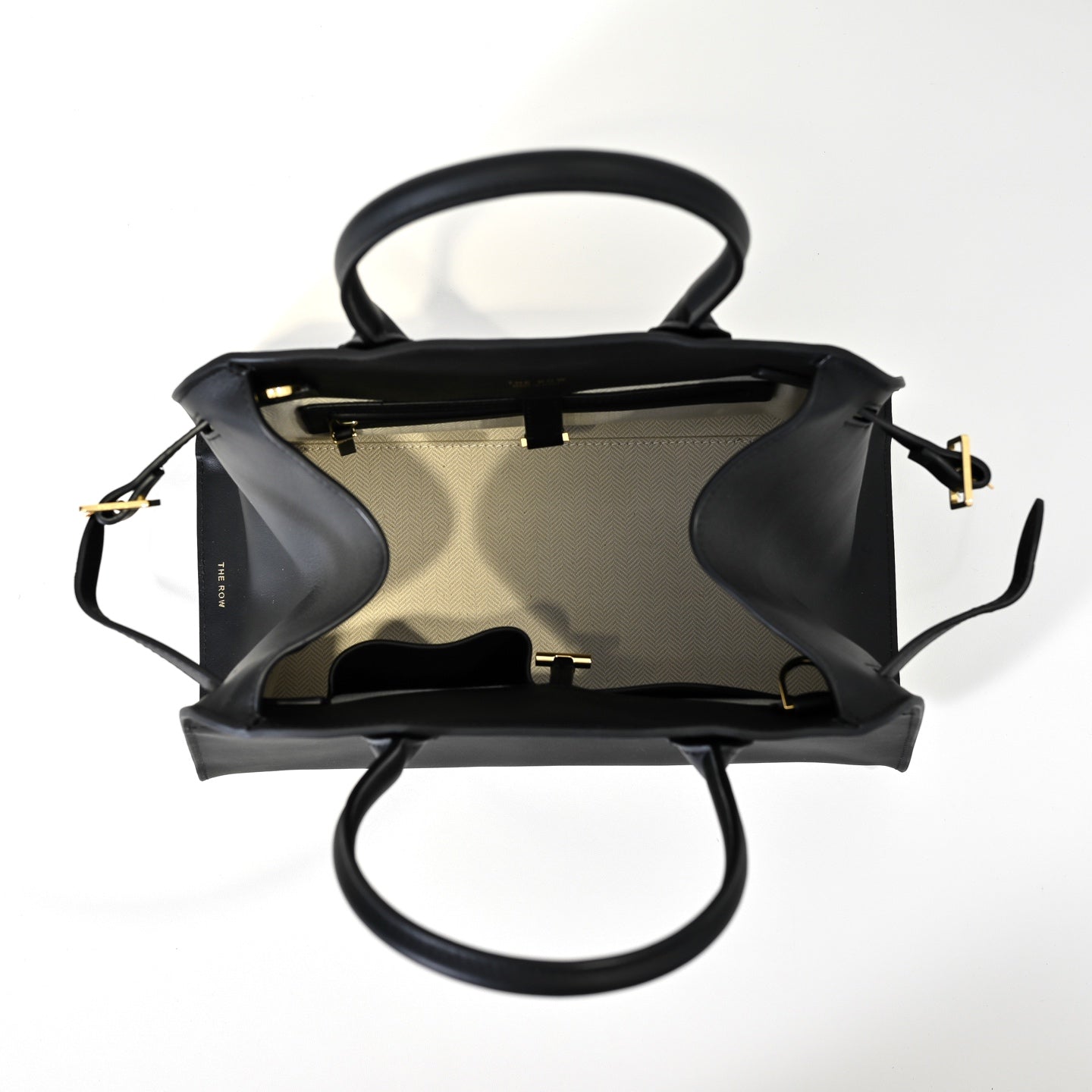 Soft Margaux 12 Bag in Pebbled Leather – Elegant Women’s Shoulder & Crossbody Tote, Black/Brown