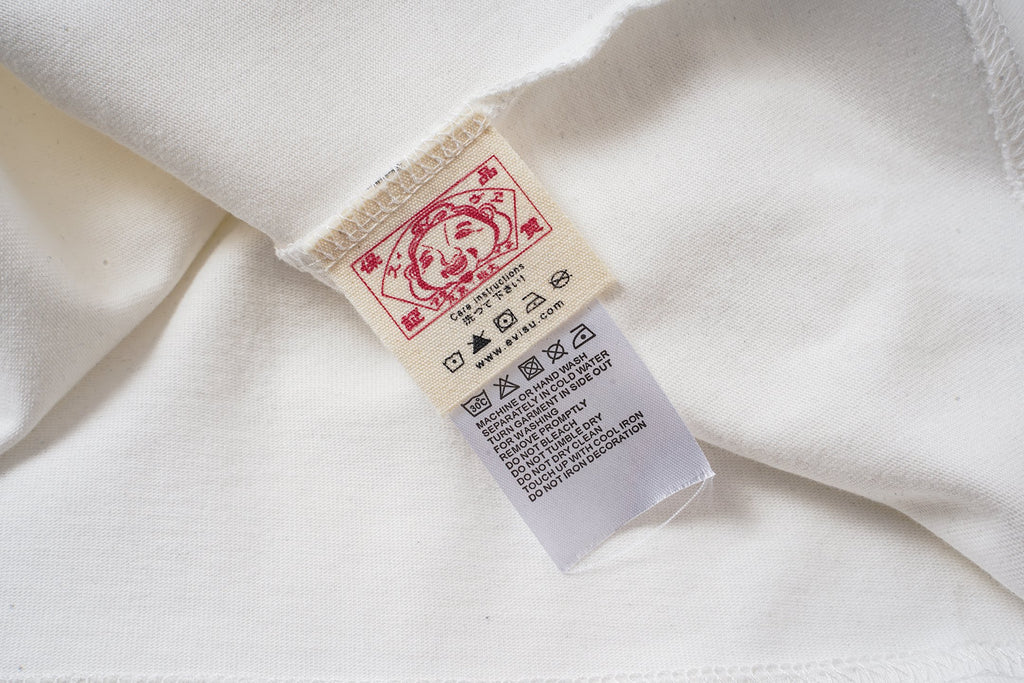 EVISU "Daruma Big M" Print Short-Sleeve T-Shirt