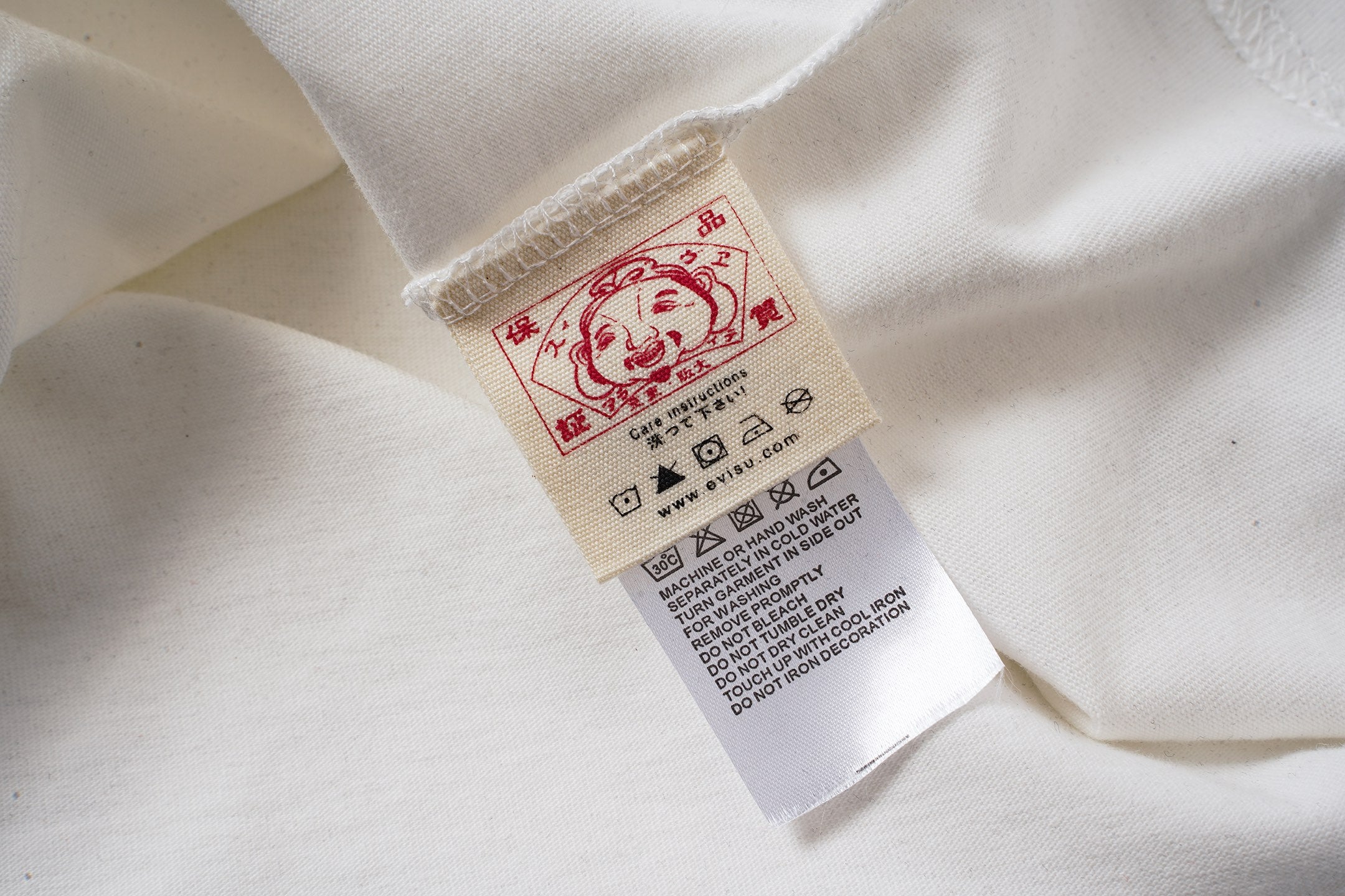 EVISU "Lucky Slot Machine" Themed Short-Sleeve T-Shirt with Large "M" Print