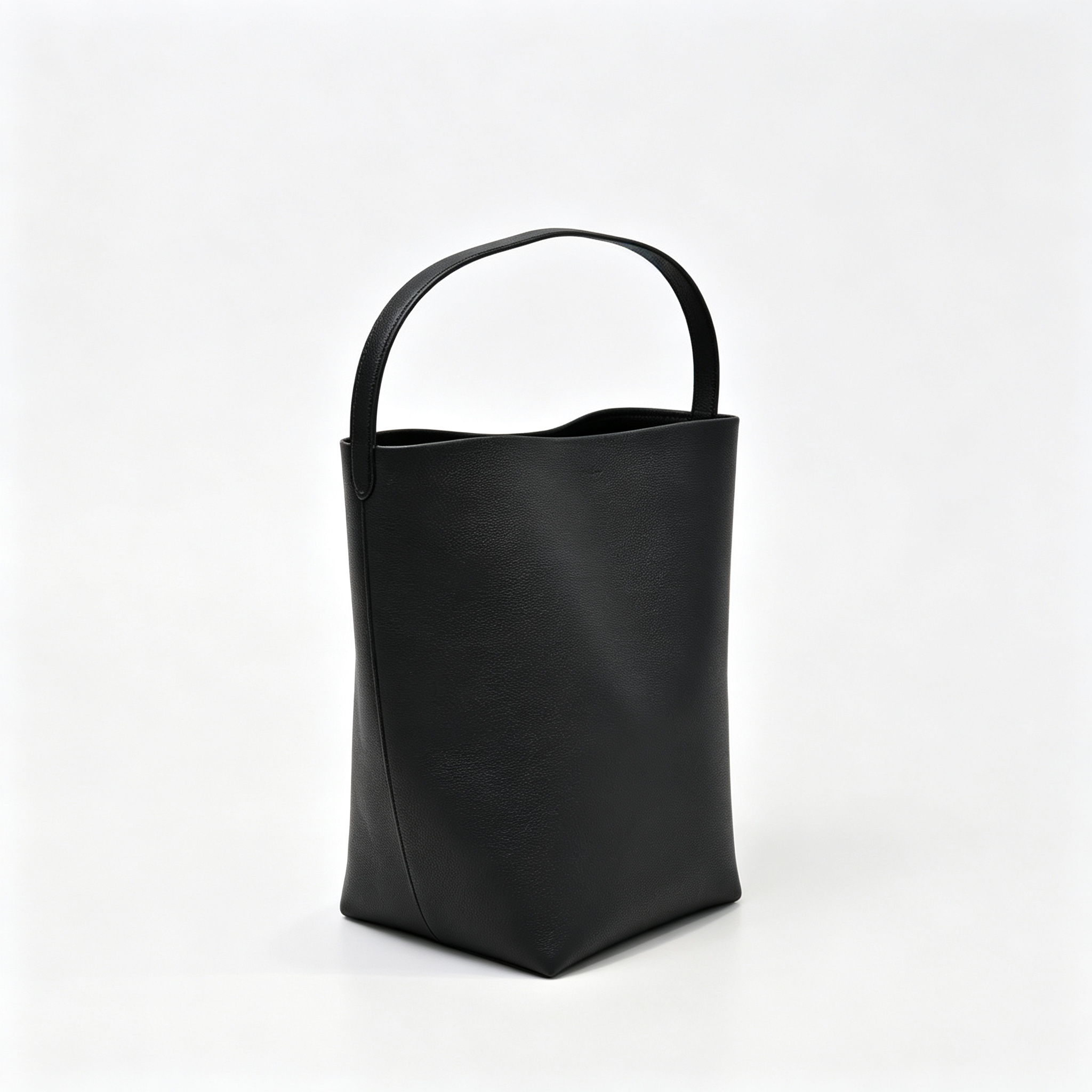 The Row Park Bucket Bag Large | 38cm Pebbled Calfskin Water Bucket Tote | Black Shoulder Bag