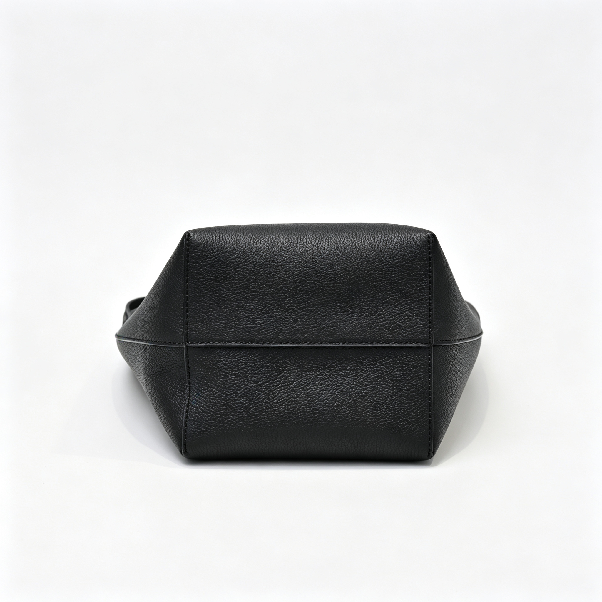 The Row N/S Park Medium Tote Bag | 30cm Pebbled Calfskin Bucket Bag | Black Leather Shoulder Tote