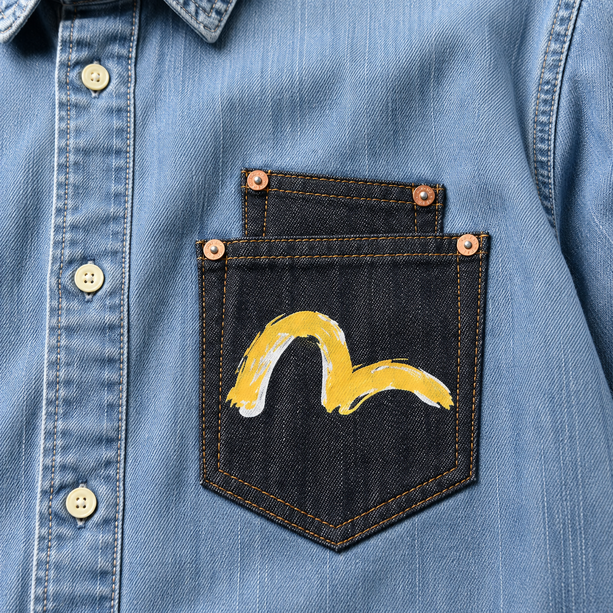 EVISU "Big M Print" Series Short-Sleeve Shirt