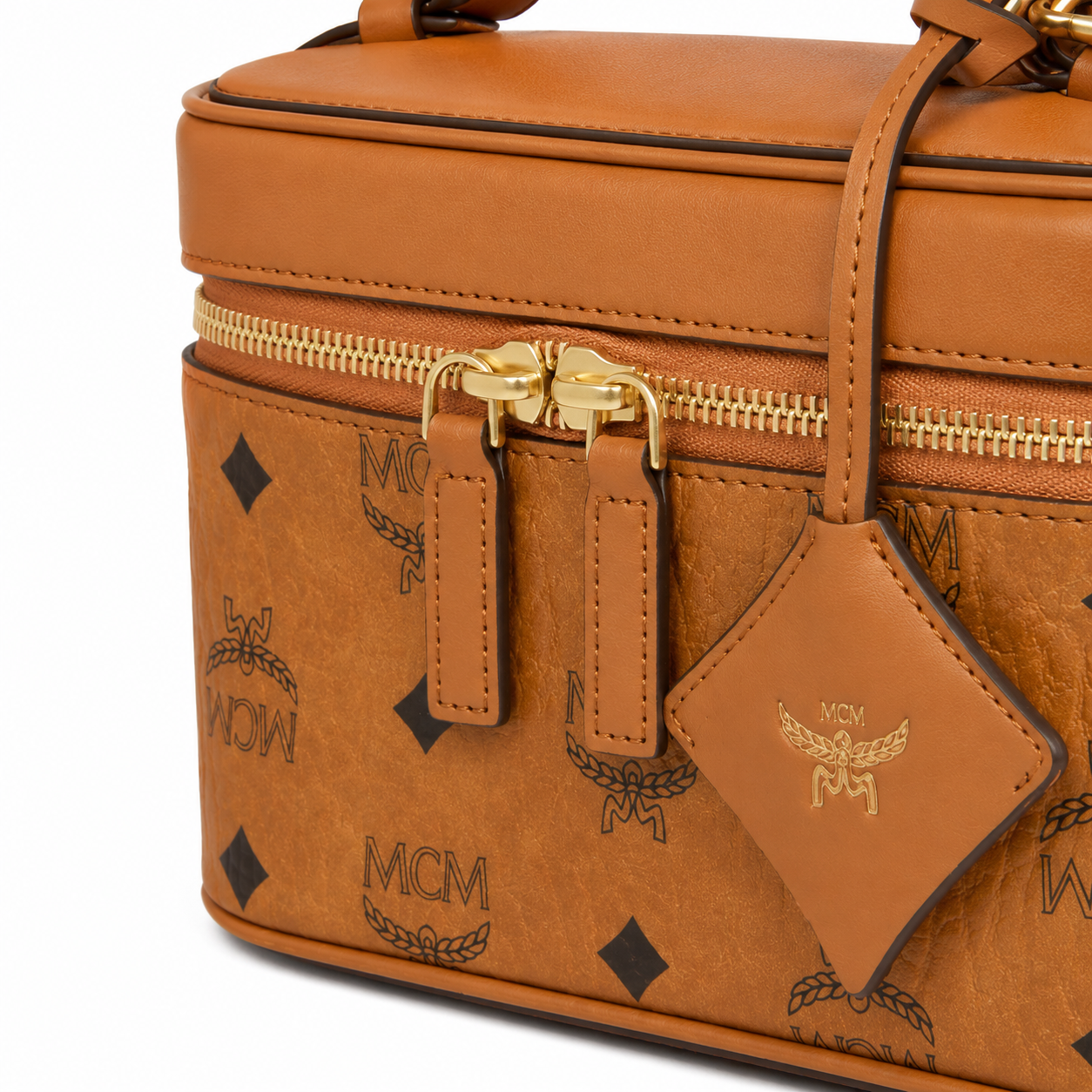 MCM Cosmetics Visetos Mini Vanity Bag – Cognac, Top Handle, MWHAASA27