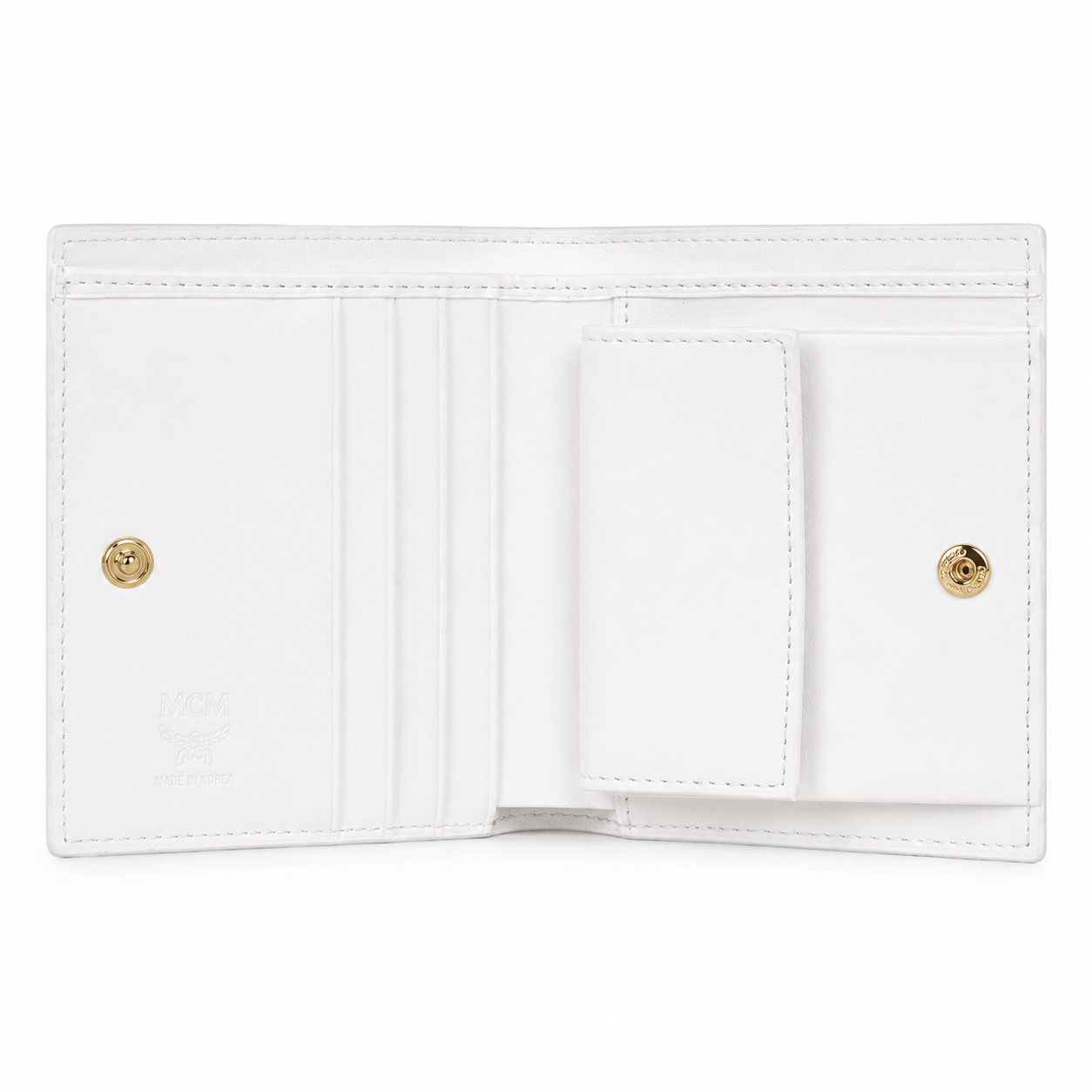 MCM Patricia Visetos Bi-Fold Wallet in White – Classic Logo Print, Gold Hardware, Compact Design for Everyday Use