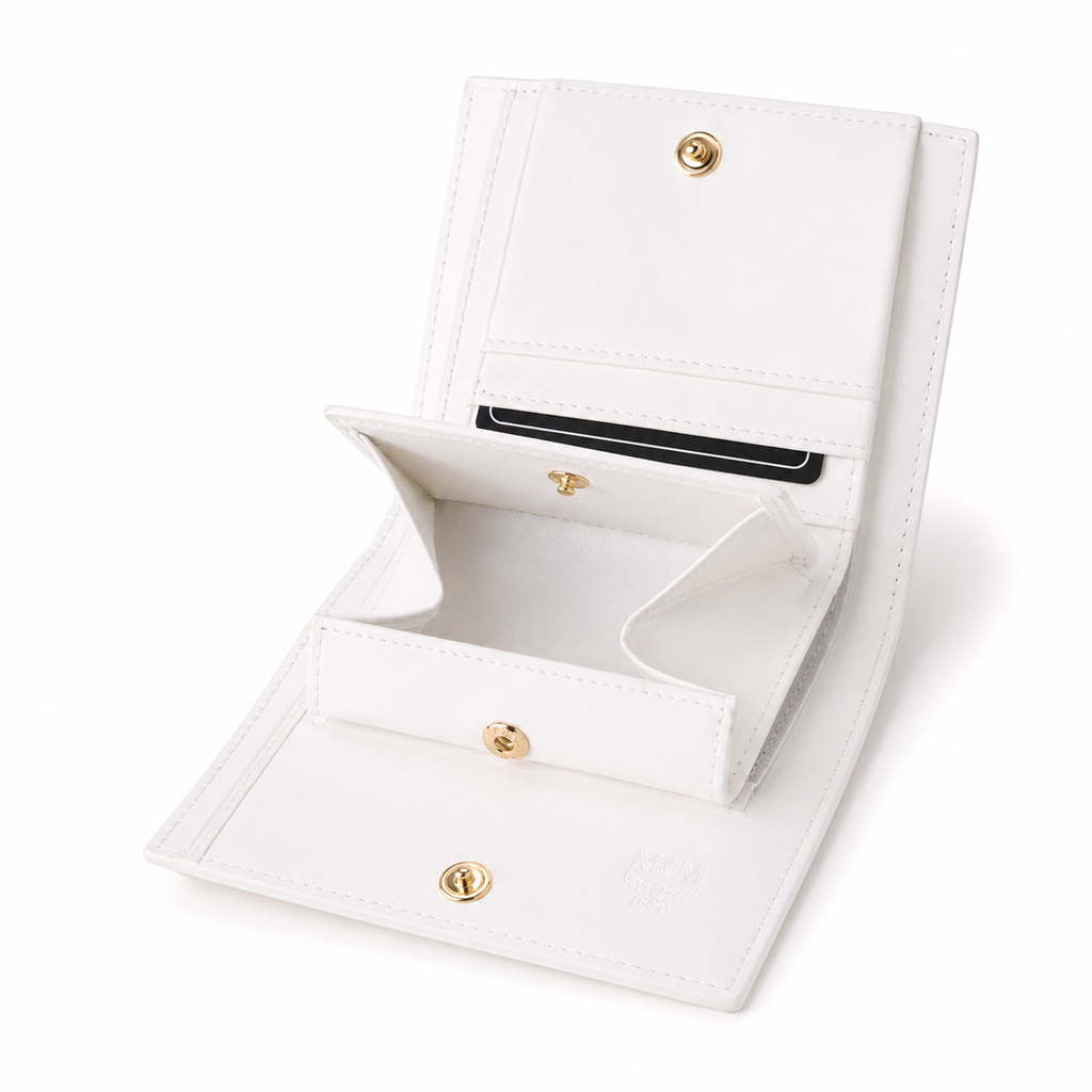 MCM Patricia Visetos Bi-Fold Wallet in White – Classic Logo Print, Gold Hardware, Compact Design for Everyday Use