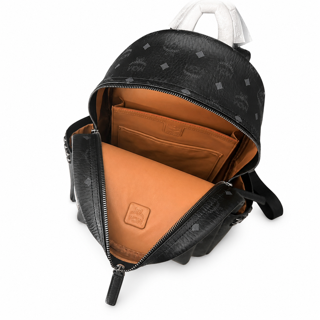 MCM Medium Stark Backpack in Visetos Black – Classic Monogram Side Studs Backpack, 38x30x13cm