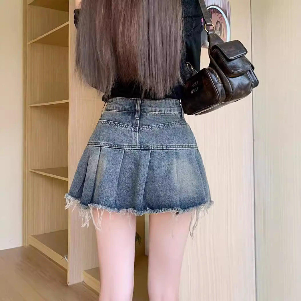 Hot Girl Retro Pleated Denim Skirt For Women 2025 New Summer High-Waisted A-Line Anti-Exposure Hip-Covering Short Skirt