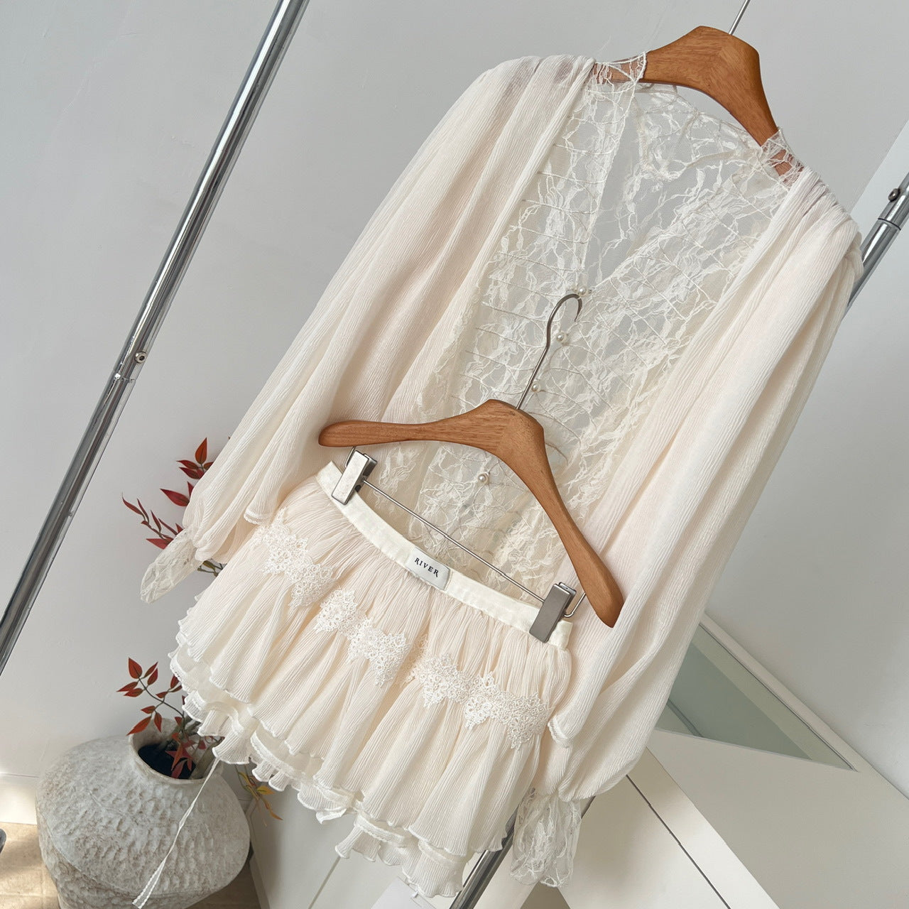 2026 Spring New Fashion Suit Hot Girl Sexy Top With High Waist Slim Skirt Female Hot Girl Style